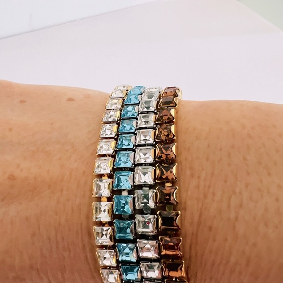 Vintage Swarovski Elements Classic Tennis Bracelet - Picture 4 of 6